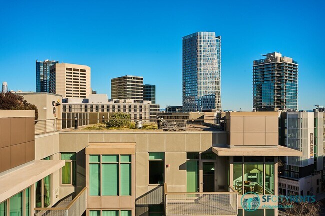 Building Photo - Hayes Valley: 1 Bed + Den @ The Hayes w/ Parking Included, Gym & Shared Roof Deck