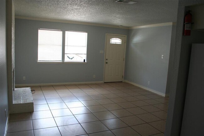 Building Photo - 5314 Atascosa Dr
