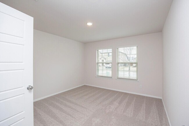 Building Photo - 105 Corcovado Ave