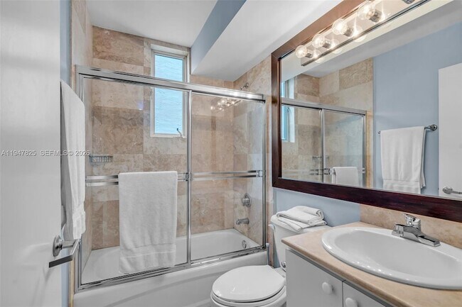 Building Photo - 1532 Drexel Ave