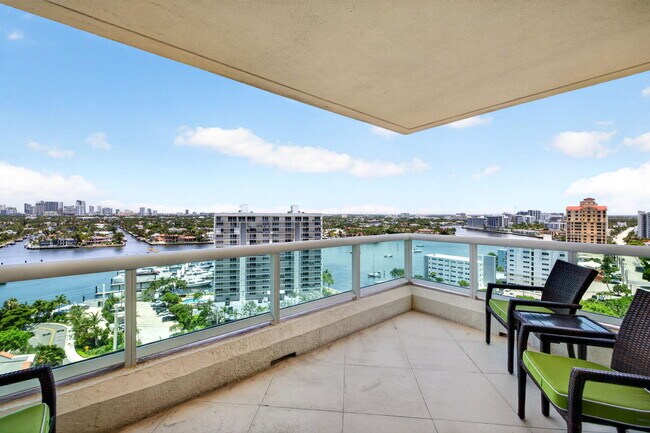 Building Photo - 101 S Fort Lauderdale Beach Blvd
