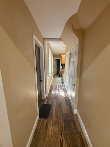 Hallway - 1122 N 4th St