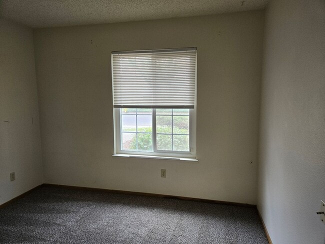 Building Photo - 3712 Kelso Way