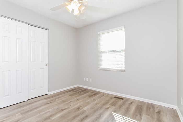 Building Photo - 404 Westgate Dr