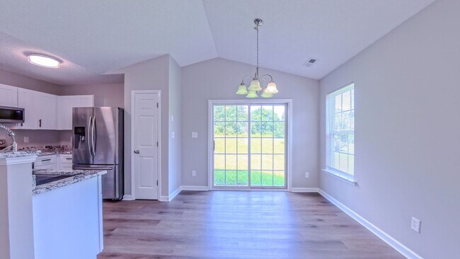 Building Photo - Charming 3BR House in Raleigh