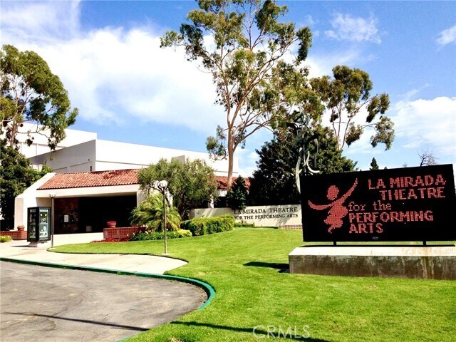 Building Photo - 16073 Crestline Dr