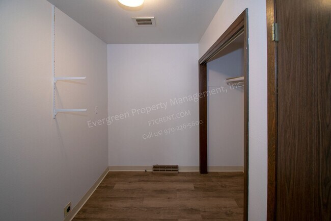 Building Photo - 3001-3003 Sumac St