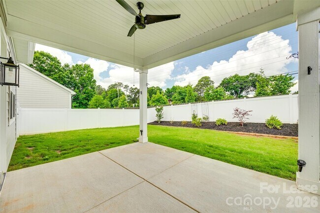 Building Photo - 13702 Tranquil Day Dr