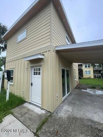 Building Photo - 218 7th Ave S