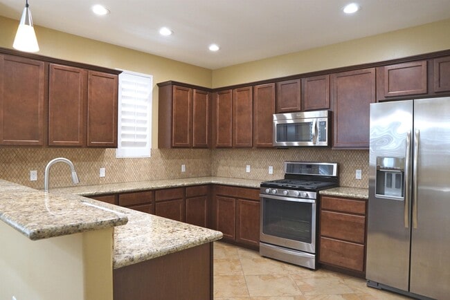 Building Photo - 80052 Silver Sage Ln