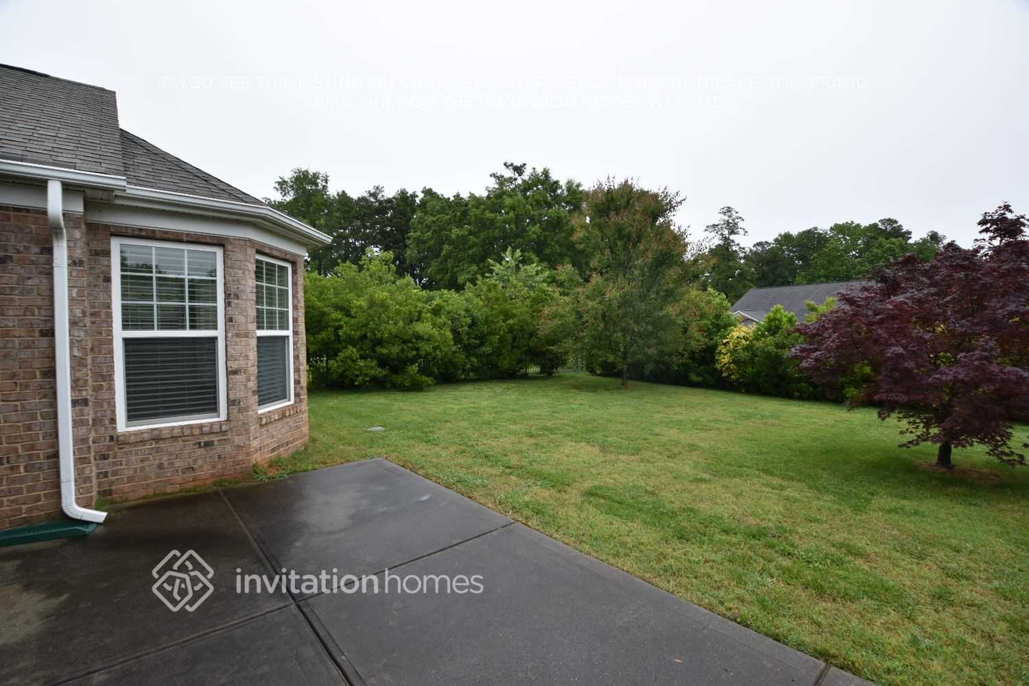 Building Photo - 10814 Bask Ct