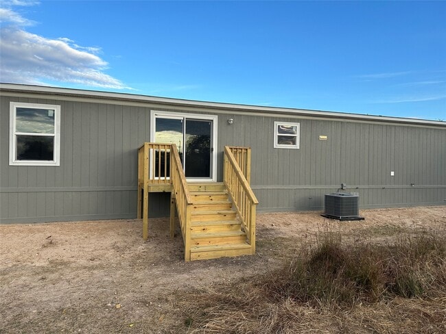 Building Photo - 822 E Fannin St
