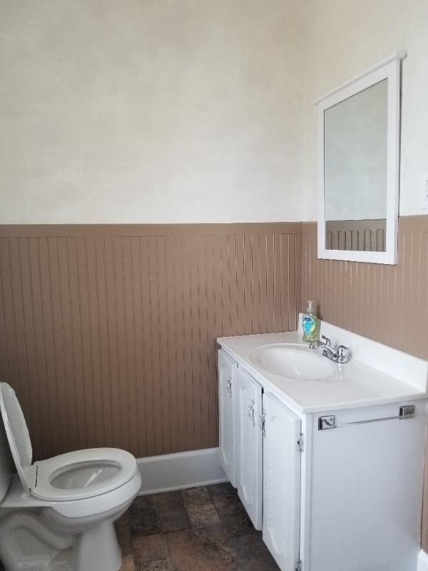 Building Photo - 604 Hummel Ave