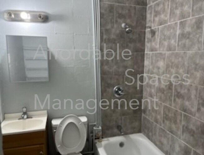 Building Photo - 3535 Brookdale Ave