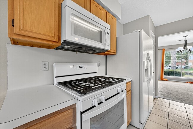 Building Photo - 8827 Boulder Springs Dr