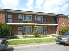 Building Photo - Beautifully updated - Close to Freeways- Section 8 Approved- Security Deposit Waiver Progrm