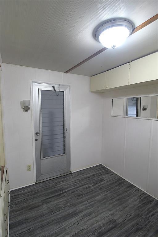 Building Photo - 512 50th Ave Dr W