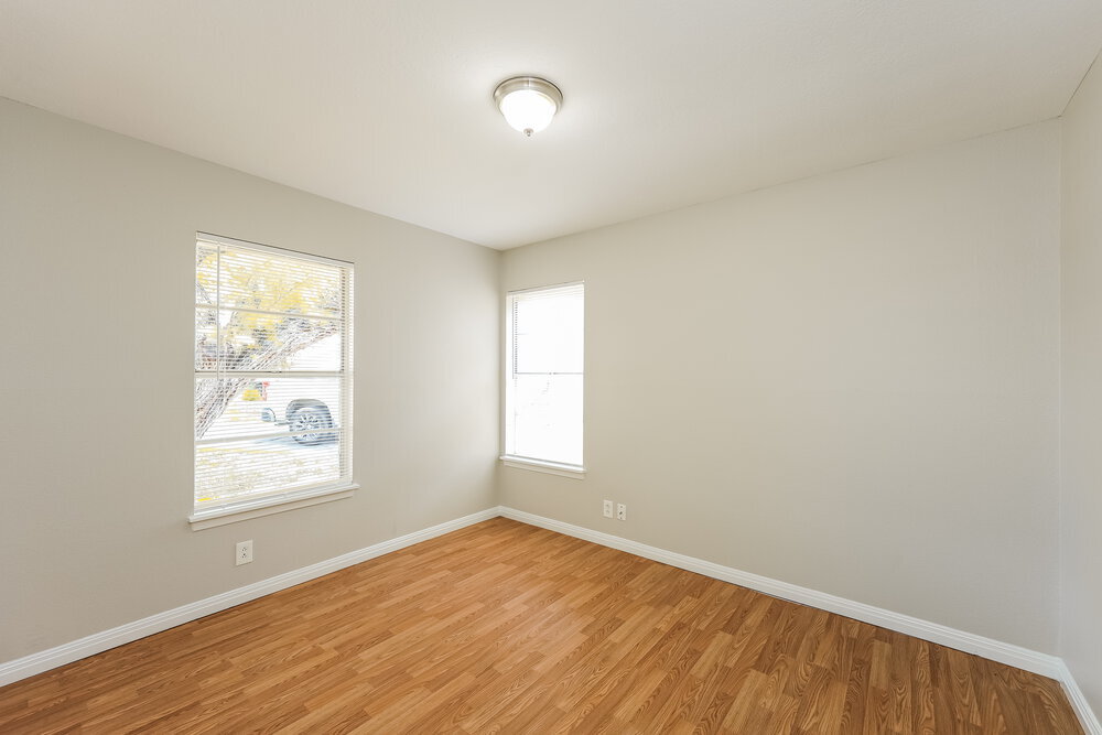 Building Photo - 4301 Shiloh Dr