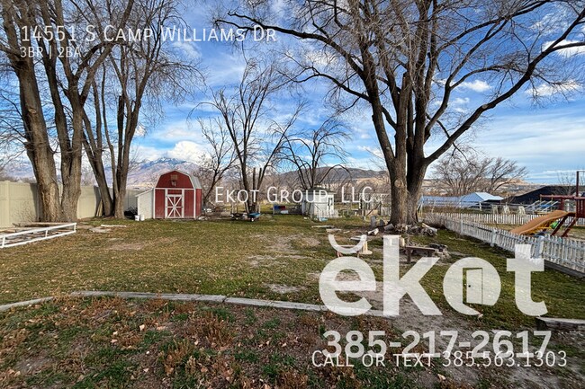 Building Photo - 14551 S Camp Williams Rd