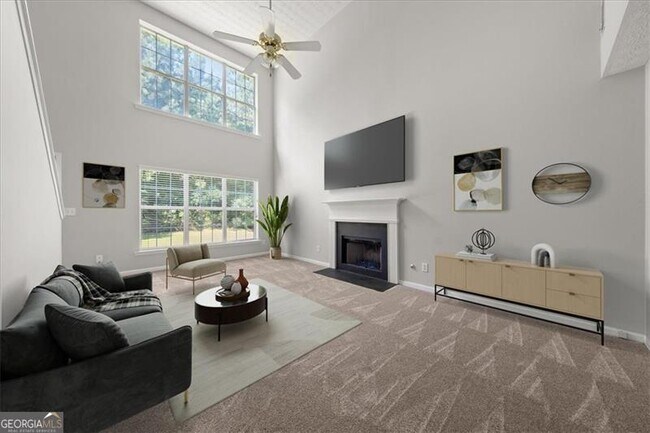 Building Photo - 1424 Gates Cir SE