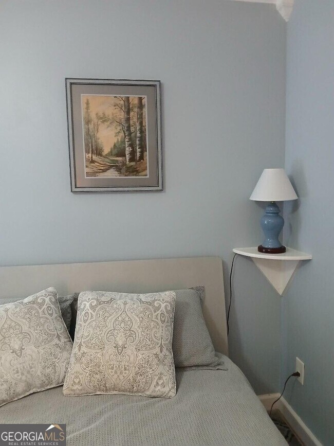 Building Photo - 1385 Linkwood Ln