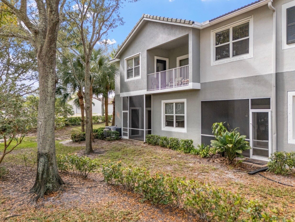 Building Photo - 3105 Grandiflora Dr