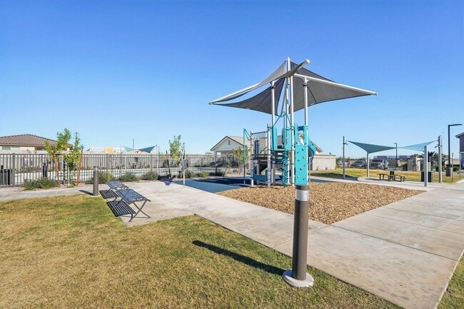 Building Photo - Hayden Farms