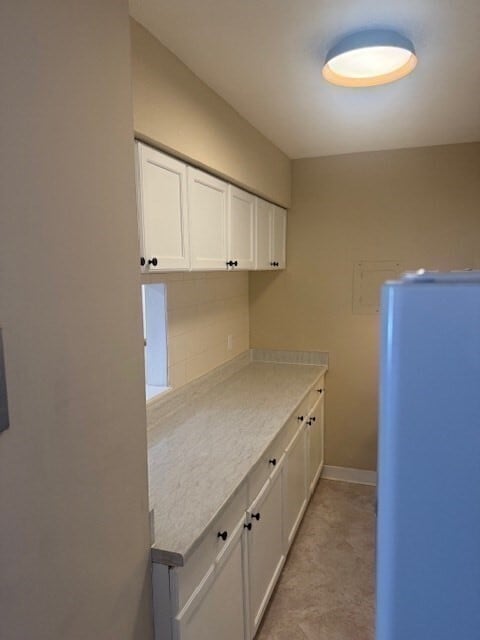 Building Photo - 10 Crescent Dr