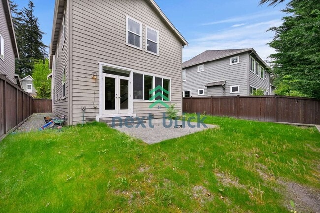 Building Photo - "Charming 4-Bedroom Retreat in Redmond: Spacious 2,540 Sq Ft Home with 2.5 Baths!"