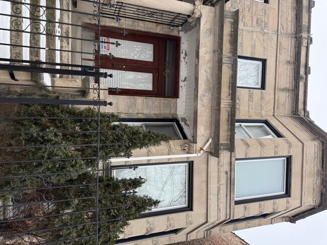 Building Photo - 2306 S Marshall Blvd