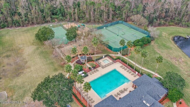 Building Photo - 8884 Hampton Landing Dr E
