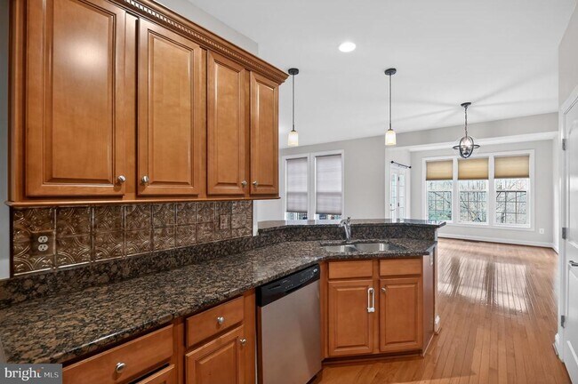 Building Photo - 333 Caldwell Terrace SE