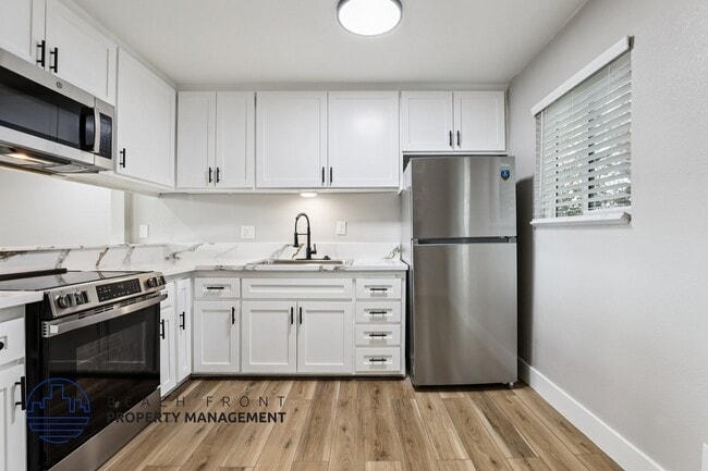 Building Photo - 24818 Eshelman Avenue