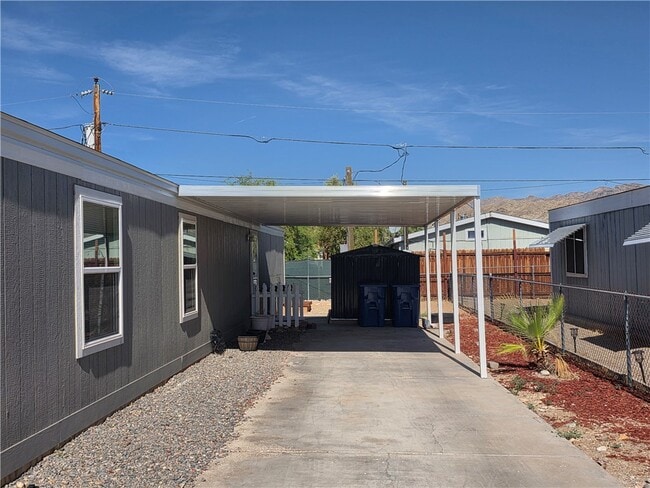 Building Photo - 1775 Sea Creek Dr