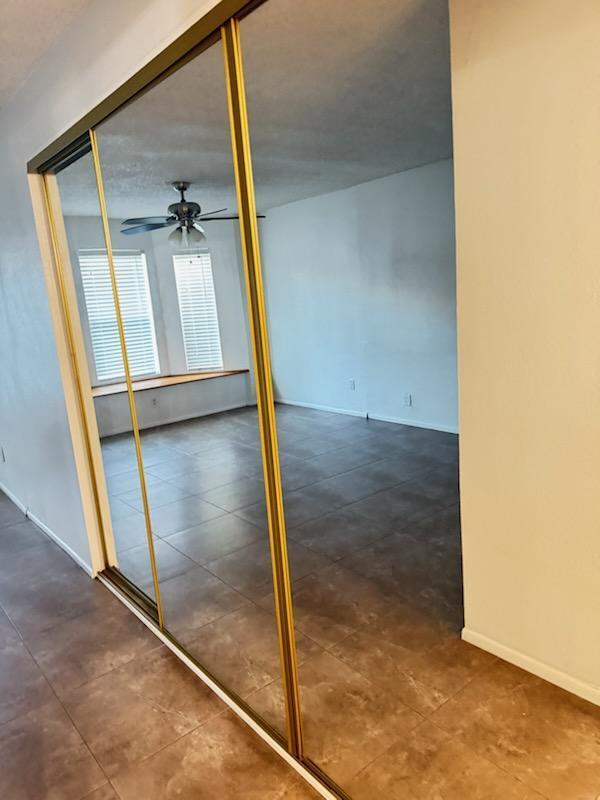 Building Photo - 5126 E Monte Vista Rd