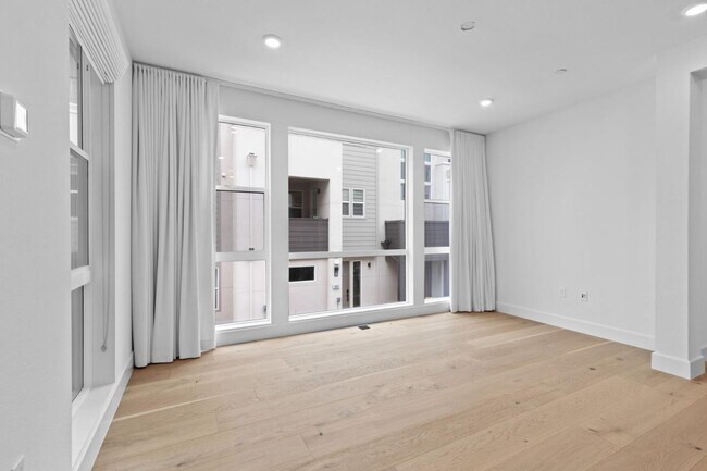 Building Photo - 3020 Boyter Pl