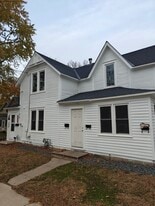 Building Photo - 919 N Elm Ave