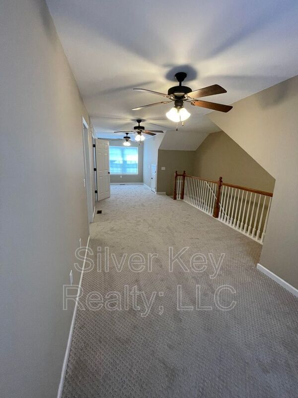 Building Photo - 415 Ashbury Cir