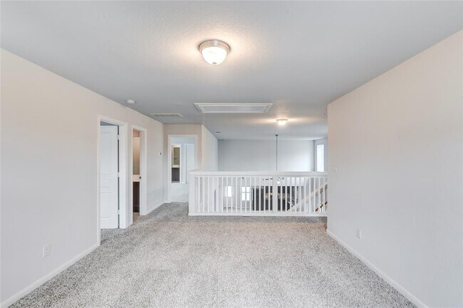 Building Photo - 17005 Lathrop Ave