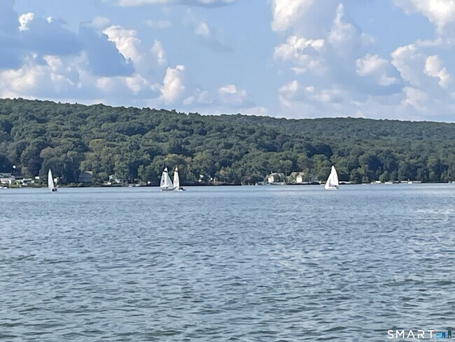 Building Photo - 85 N Main St