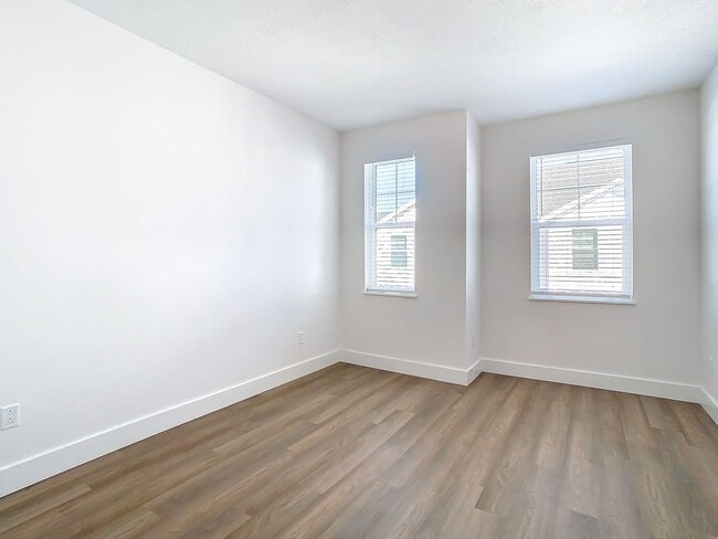 Building Photo - Malena Park - Brand New Townhouse Availabl...