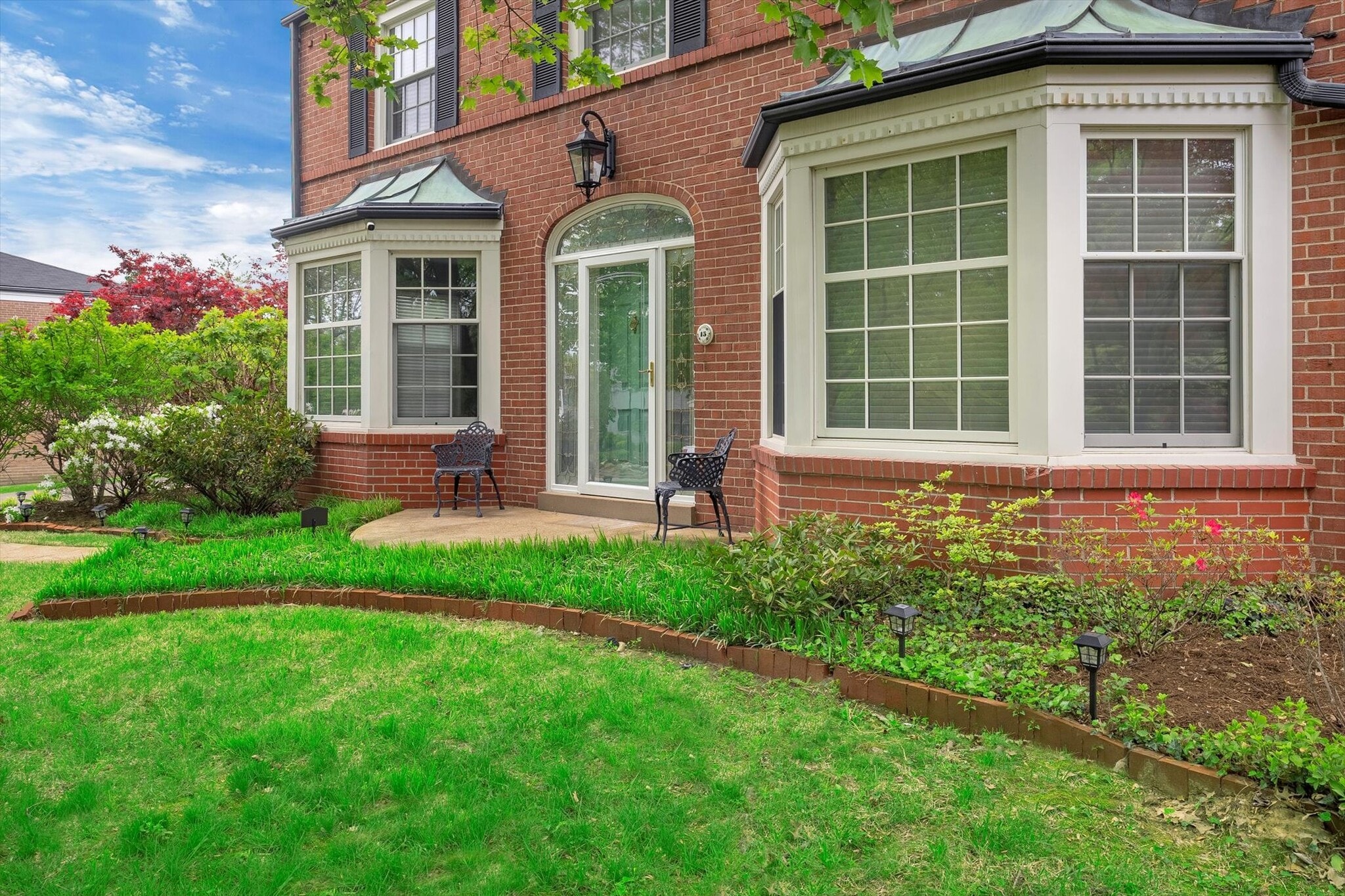 Building Photo - 15 Brazillian Ct