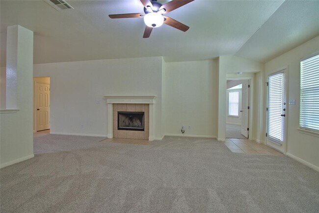 Building Photo - 7749 Squirrel Hollow Dr