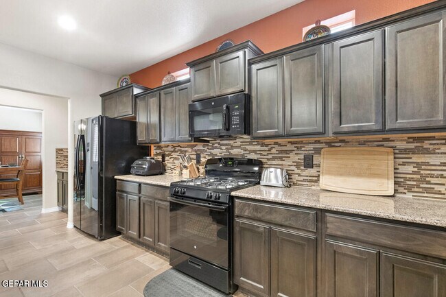 Building Photo - 1503 Victoria Marie Dr