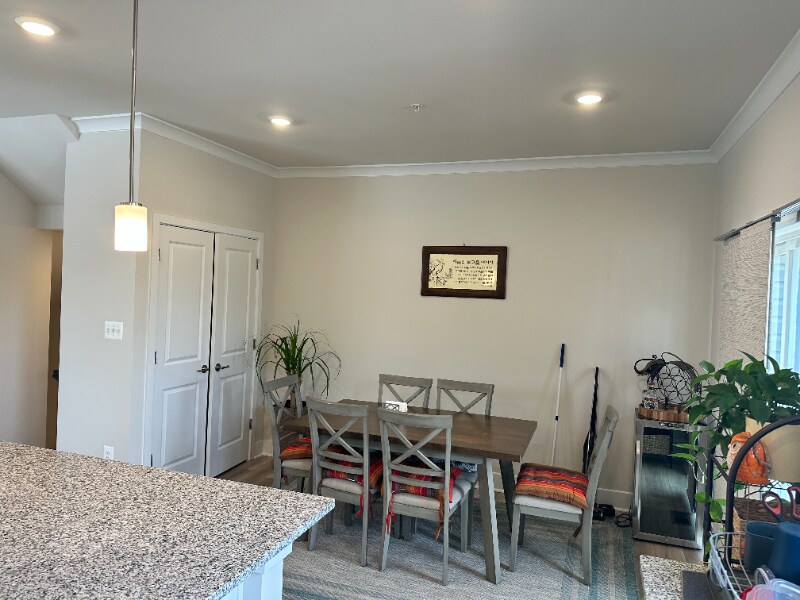 Building Photo - 3615 Artesian Ln