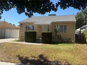 Building Photo - 6853 Matilija Ave