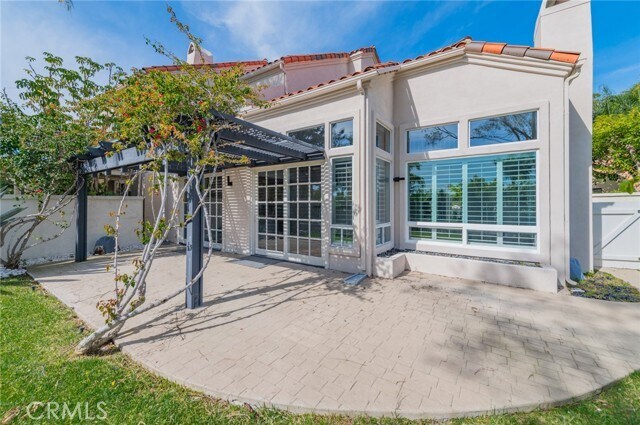 Building Photo - 52 Siena