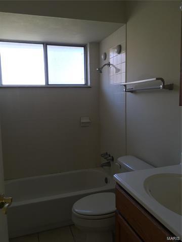 Building Photo - 1685 Lonedell Rd