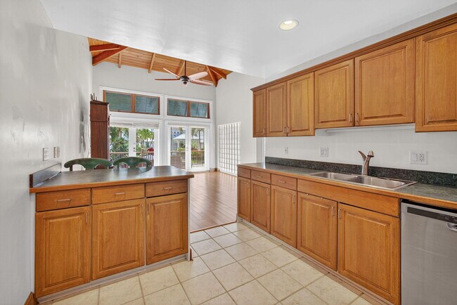Building Photo - 1042 SE St Lucie Blvd