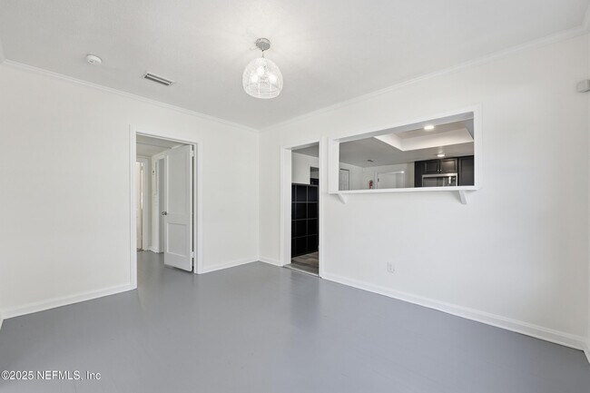 Building Photo - 2755 Green St